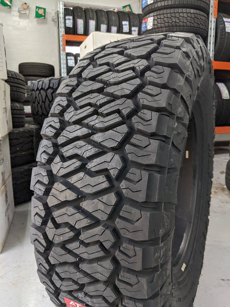 MAXXIS - RAZR AT811
